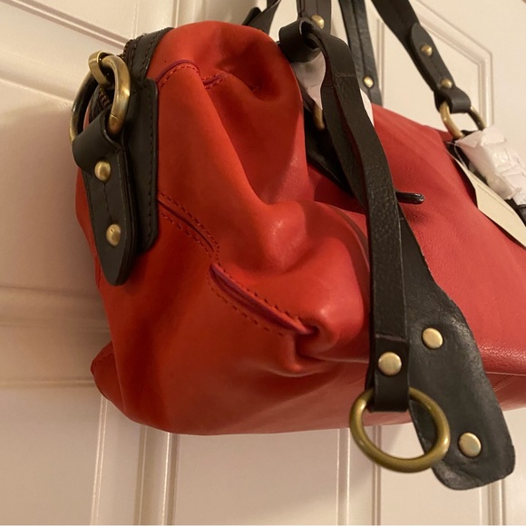 Lucky Brand Buckman leather satchel handbag, in Haute Red, NWT, style LB1041 - Picture 3 of 16